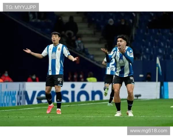 皇家社会俱乐部的历史与文化传承：探索科学与社交交汇的英伦精英圈